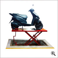 images/two_wheeler/heavy_duty_bike_lift_small.jpg